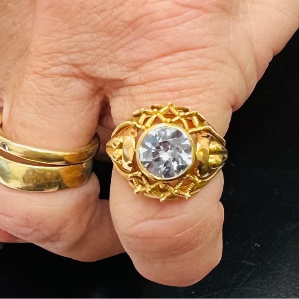 SOLD IN OUR STORE 18K Immortality Open Work Bezel Spinel - Picture 6 of 6